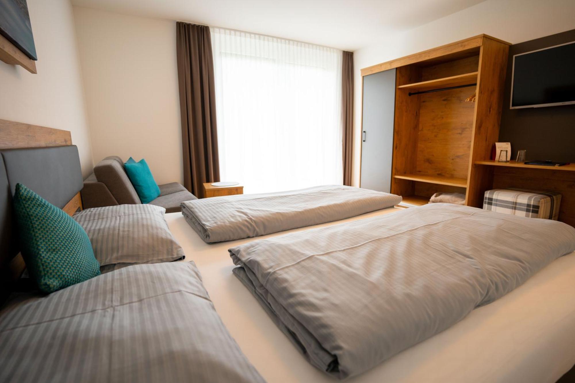 Hotel Garni Isarlodge Wiesenhof Scharnitz Ngoại thất bức ảnh